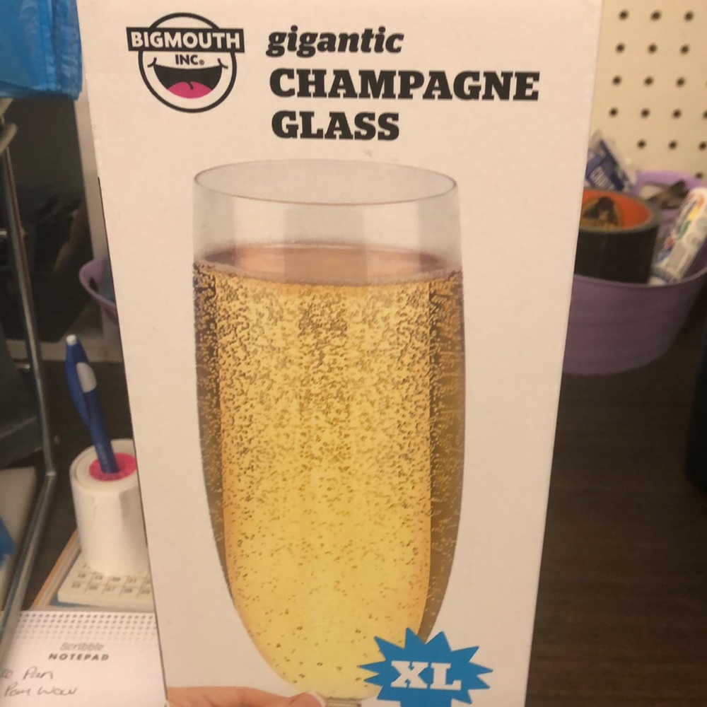 Champagne glass